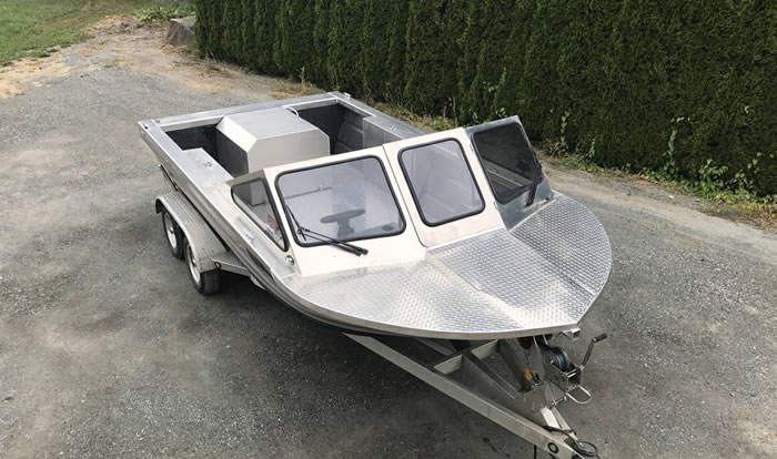 High Caliber Customs Jet Boat Builder and Fabrication Shop