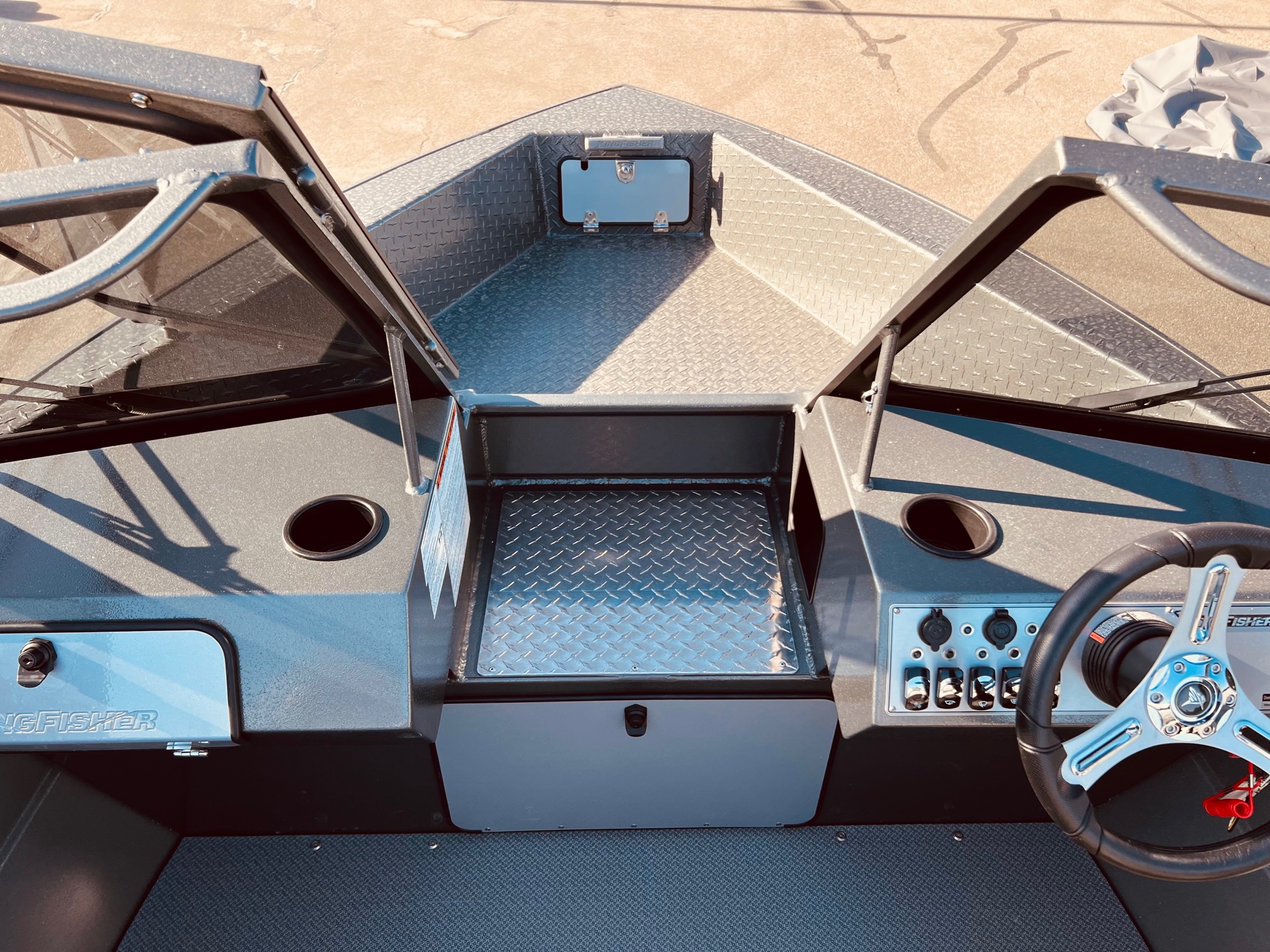 2023 KingFisher 1875 Falcon